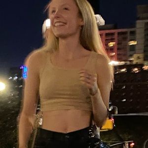 TAN SHEIN TANK TOP WITH SINCHES ON SIDE sz s